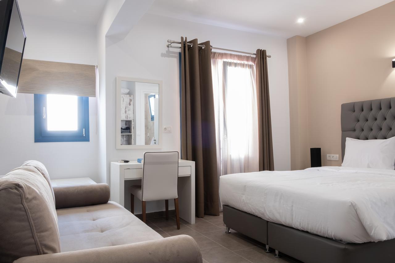 Tristhenia Aparthotel Perissa  Exterior photo