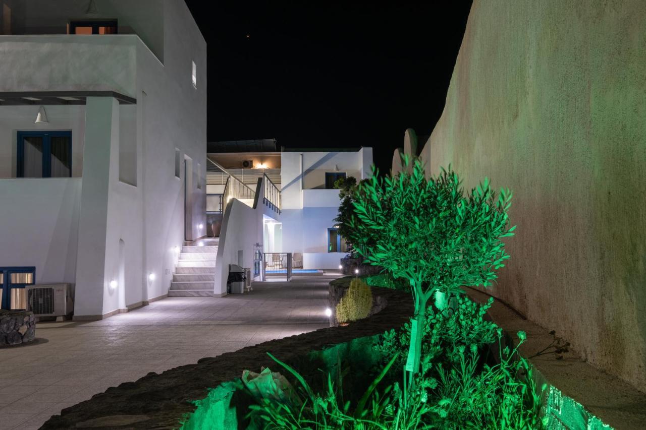 Tristhenia Aparthotel Perissa  Exterior photo